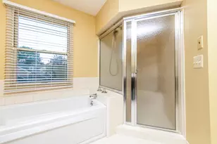 9376 Westwind Dr, Livonia, MI 48150 - Photo 19