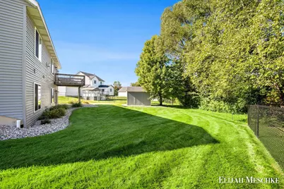 2026 Orchard Ridge Drive NW, Grand Rapids, MI 49534 - Photo 37