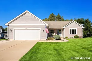 2026 Orchard Ridge Dr NW, Grand Rapids, MI 49534 - Photo 1
