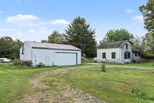 26233 Co Rd 687, Bangor, MI 49013 - Photo 21