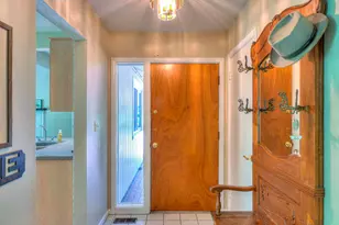 1844 N Walmont Rd, Jackson, MI 49203 - Photo 7