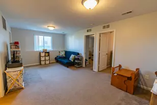 6860 Cypress Bay Dr, Kalamazoo, MI 49009 - Photo 19