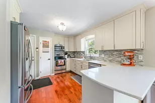 147 S Bamber Rd, Mount Pleasant, MI 48858 - Photo 7