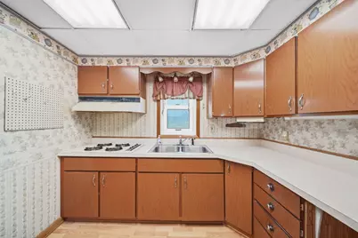 714 S Sutton Road, Jackson, MI 49203 - Photo 7