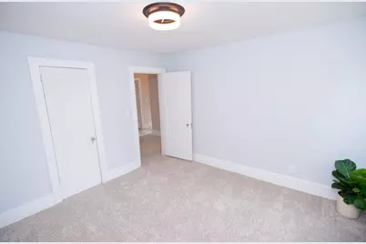 213 E Milham Avenue, Portage, MI 49002 - Photo 41