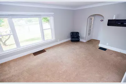 213 E Milham Avenue, Portage, MI 49002 - Photo 11