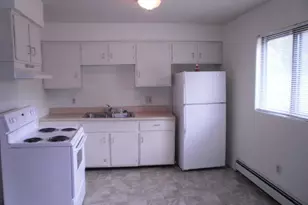 1403-1405 Huntington Ave, Kalamazoo, MI 49048 - Photo 3