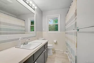 1139 Houseman Avenue NE, Grand Rapids, MI 49503 - Photo 11