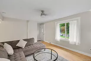 1139 Houseman Ave NE, Grand Rapids, MI 49503 - Photo 3