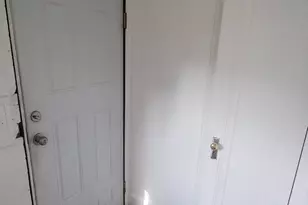 11828 College St, Detroit, MI 48205 - Photo 9