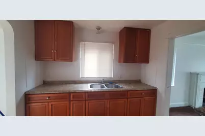 11828 College Street, Detroit, MI 48205 - Photo 7