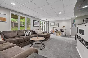 8475 Valleywood Ln, Portage, MI 49024 - Photo 31