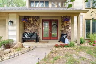 8475 Valleywood Ln, Portage, MI 49024 - Photo 3