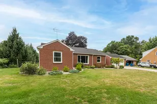 1715 Nichols Rd, Kalamazoo, MI 49006 - Photo 23