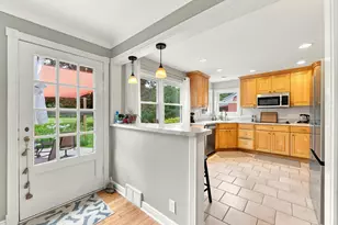 1715 Nichols Rd, Kalamazoo, MI 49006 - Photo 3