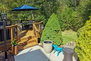 8541 Lone Meadow Ct, Howell, MI 48843 - Photo 15