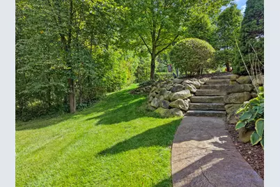 8541 Lone Meadow Court, Howell, MI 48843 - Photo 7