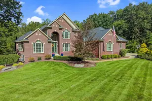 8541 Lone Meadow Ct, Howell, MI 48843 - Photo 3