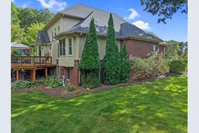 8541 Lone Meadow Court, Howell, MI 48843 - Photo 9