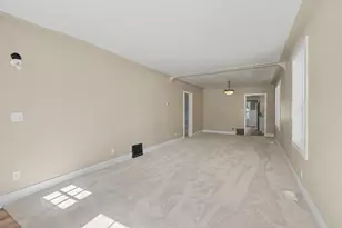 1201 Slayton Ave, Grand Haven, MI 49417 - Photo 9