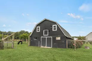9962 Holden Rd, Baroda, MI 49101 - Photo 23