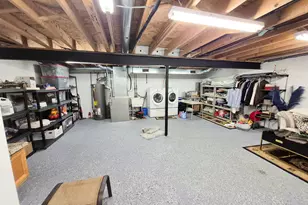 7943 Rivergate Dr, Westland, MI 48185 - Photo 17