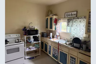 981 Pearl Street, Benton Harbor, MI 49022 - Photo 5