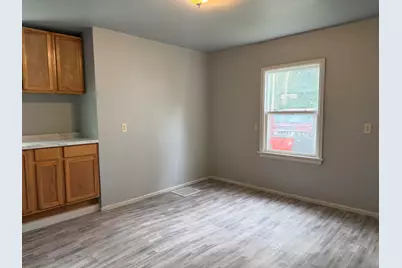 1339 Jennings Avenue, Benton Harbor, MI 49022 - Photo 5