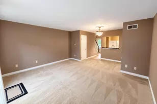707 Garland Cir, Kalamazoo, MI 49008 - Photo 5