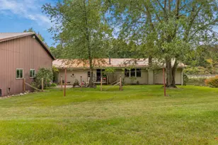 6254 Hudson Rd, Osseo, MI 49266 - Photo 9