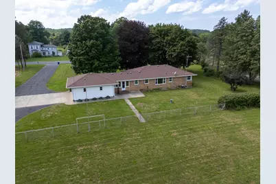 9072 Douglas Avenue, Kalamazoo, MI 49009 - Photo 35