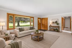 9072 Douglas Ave, Kalamazoo, MI 49009 - Photo 5