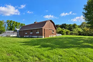 9072 Douglas Ave, Kalamazoo, MI 49009 - Photo 3