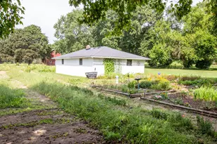 207 E Bertrand Rd, Niles, MI 49120 - Photo 33