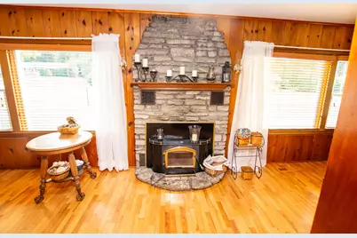 207 E Bertrand Road, Niles, MI 49120 - Photo 3