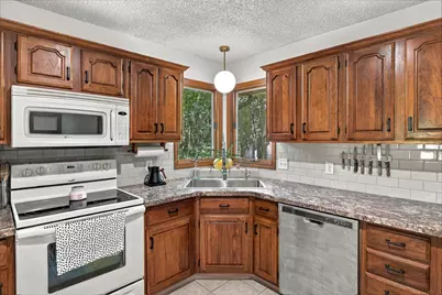 12890 Woodhaven Drive, Grand Haven, MI 49417 - Photo 21