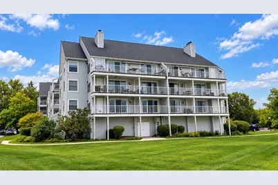 3565 Port Cove Drive #67, Waterford, MI 48328 - Photo 1
