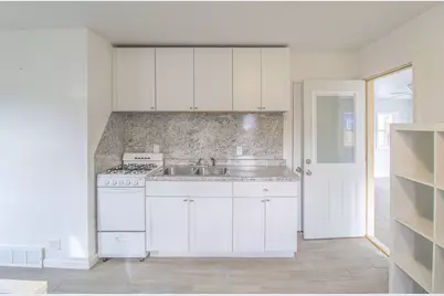 3308 Lake Street, Kalamazoo, MI 49048 - Photo 11