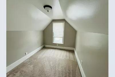 767 W Southern Avenue, Muskegon, MI 49441 - Photo 17