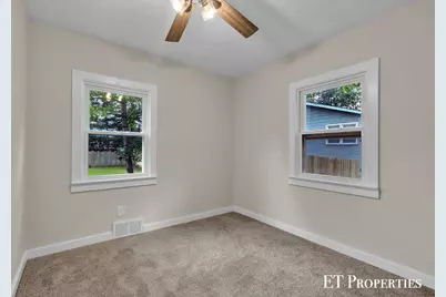 3962 Ivanrest Avenue SW, Grandville, MI 49418 - Photo 15