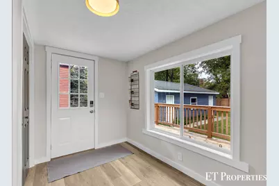 3962 Ivanrest Avenue SW, Grandville, MI 49418 - Photo 11
