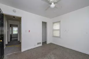 100 Helmar Ct, Benton Harbor, MI 49022 - Photo 13