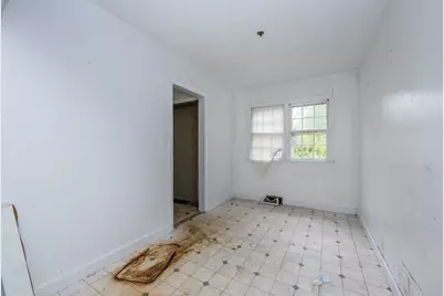 100 Helmar Court, Benton Harbor, MI 49022 - Photo 7