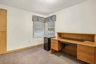 559 W 32nd St, Holland, MI 49423 - Photo 13