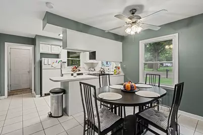 603 W Stoddard Street, Charlotte, MI 48813 - Photo 7