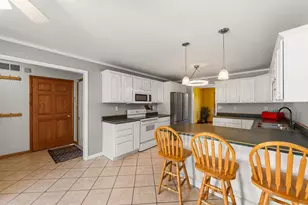 17172 S Basswood Rd, Three Oaks, MI 49128 - Photo 11