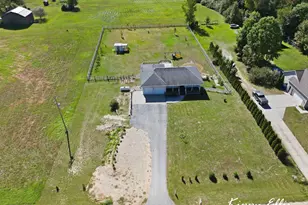 16064 Lincoln St, Grand Haven, MI 49417 - Photo 3