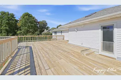 16064 Lincoln Street, Grand Haven, MI 49417 - Photo 9