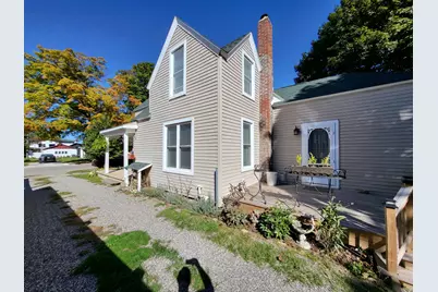 108 W Upright Street, Charlevoix, MI 49720 - Photo 5