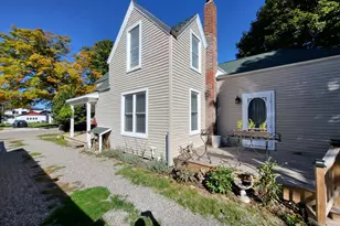 108 W Upright St, Charlevoix, MI 49720 - Photo 5